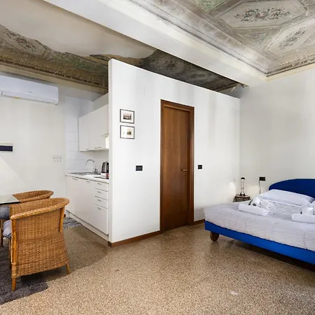 Apartment Unyca - La Loggia