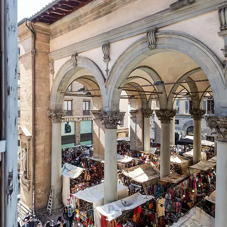 Unyca - La Loggia Florença